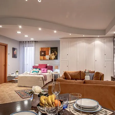 Apartment Sweet Ruginello